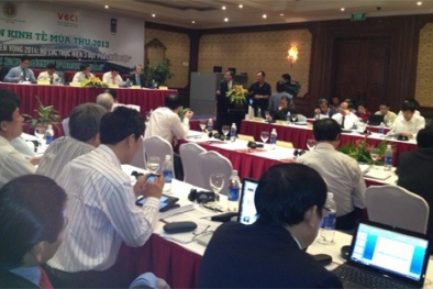  Kinh tế Việt Nam một mình “nghẽn mạch”